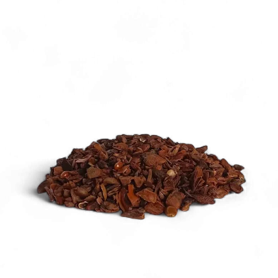 Anice stellato frutti per tisana digestiva, gonfiore e benessere respiratorio