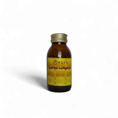 Lievito composto sostiene energia, vitalità e recupero dopo stress o affaticamento, grazie a vitamine, minerali e piante toniche naturali