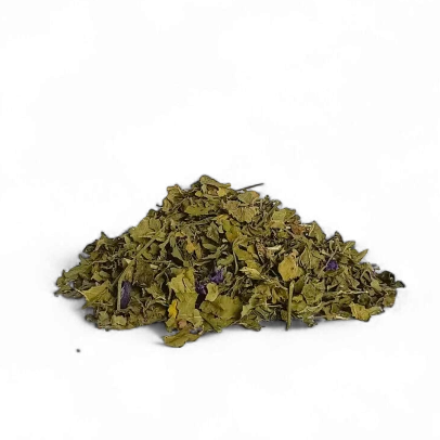Malva fiori e foglie lenitive e depurative per vie respiratorie, digestive e urinarie